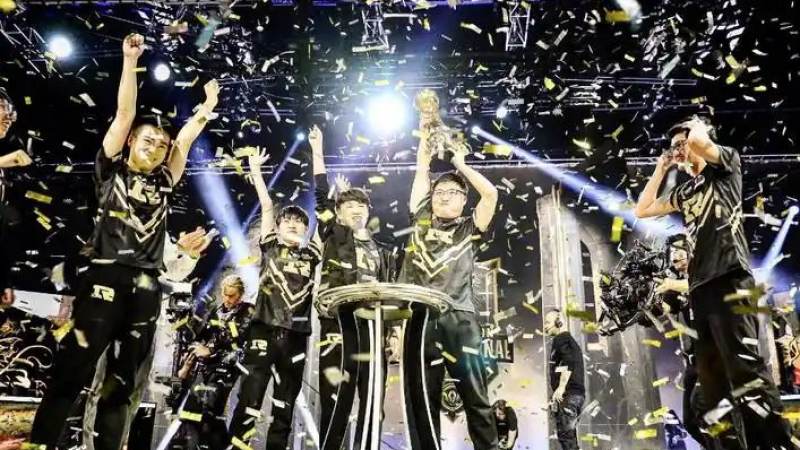 CS2 Major赛程怎么看:阶段赛制、晋级路径与官方查询方法